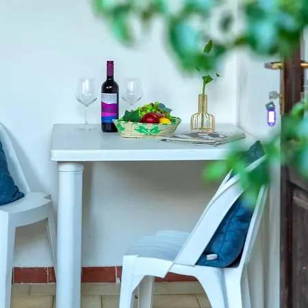 Baia De Bahas Golfo Aranci Apartment *